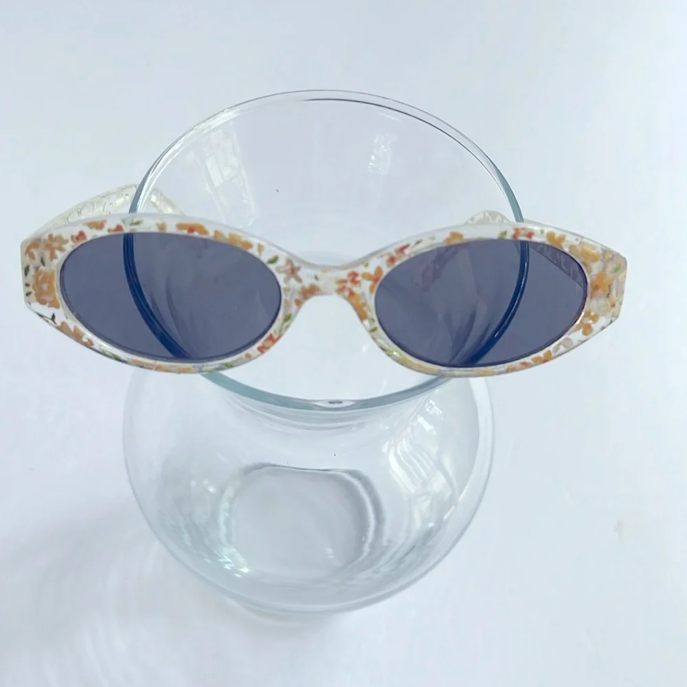 The Children's Place Kids Sunglasses Yellow Flowers Vintage Sunnies